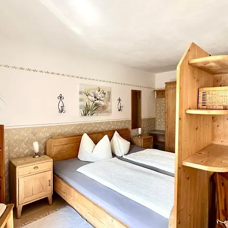 Heissenhof Farm stay *